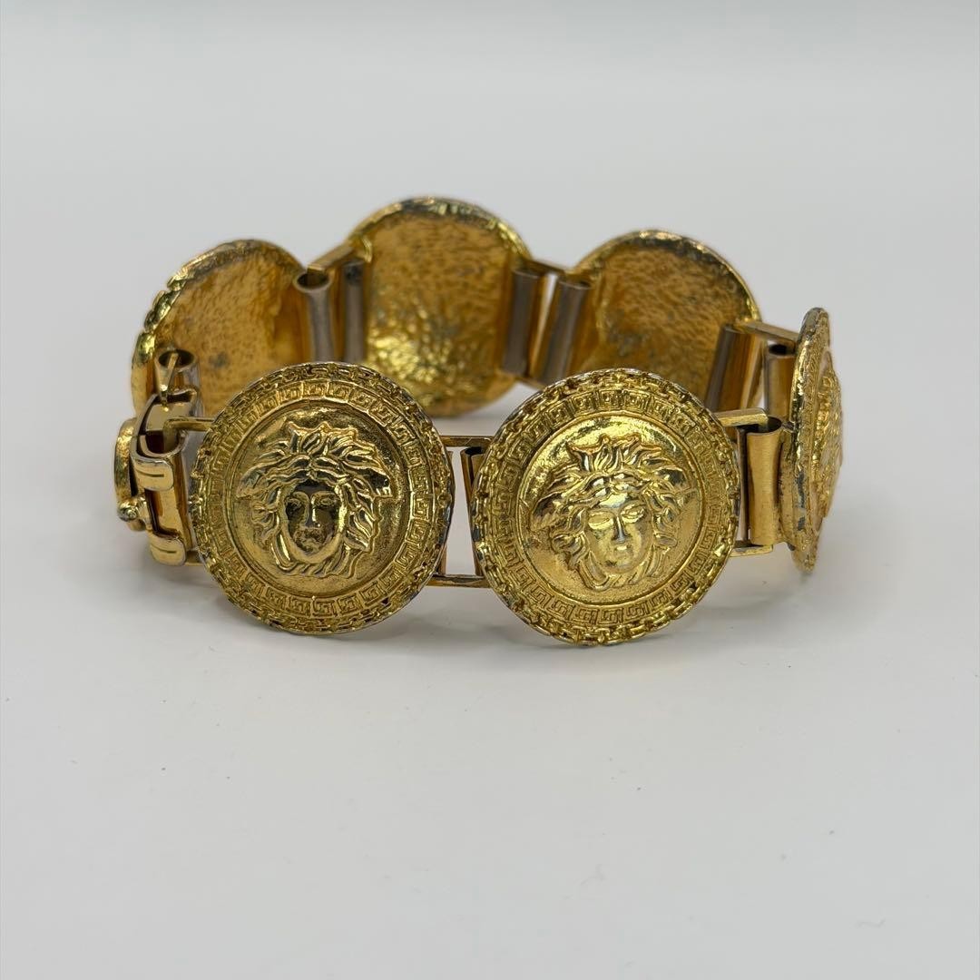 Authentic Gianni Versace Coin Medusa Gold Tone Bracelet Bangle 6 Link L18 cm 7in