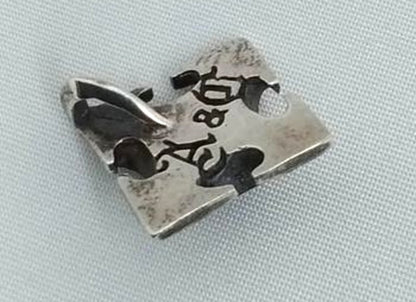 A&G Silver 925 Pendant Top Cross Gothic Garnet Red Cabochon Stone Used 2cm 0.7"