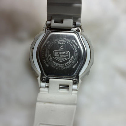 CASIO G-SHOCK GA-2100VA Analog Digital Watch White Resin Case 45mm Octagon Light