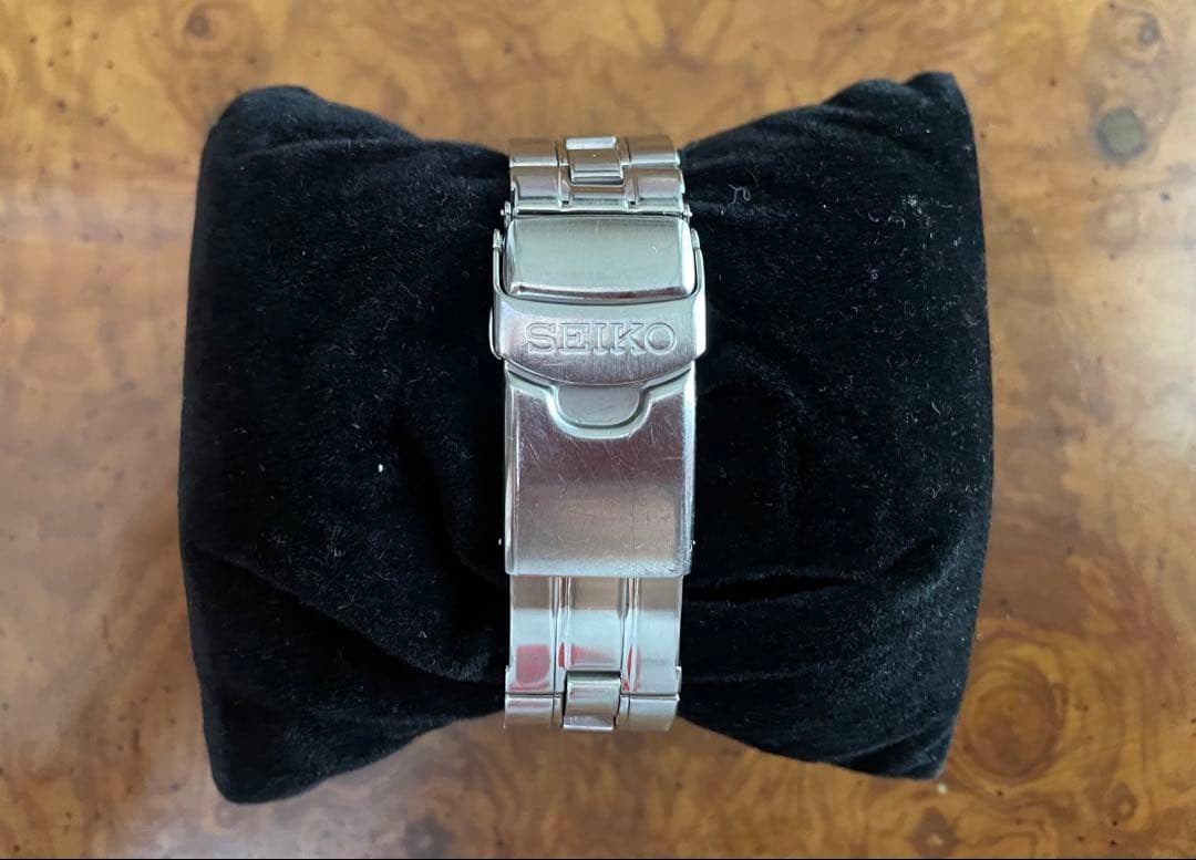 Seiko Kinetic 5M62 0BP0 Blue Dial Date Watch Men 100m Secondary Battery Replaced