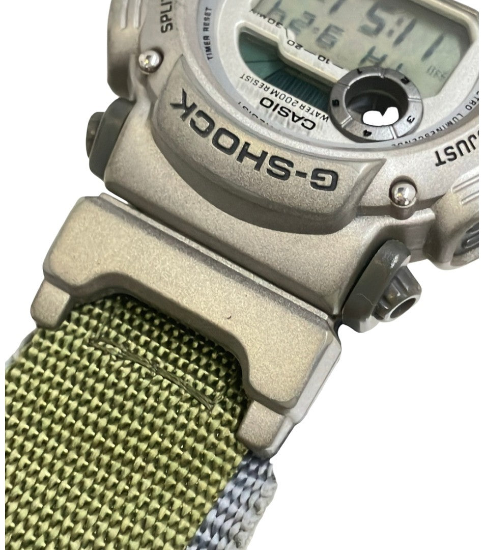 CASIO G-SHOCK GW-9000 Quartz Mens Watch Silver Resin Case Green Nylon Band Used