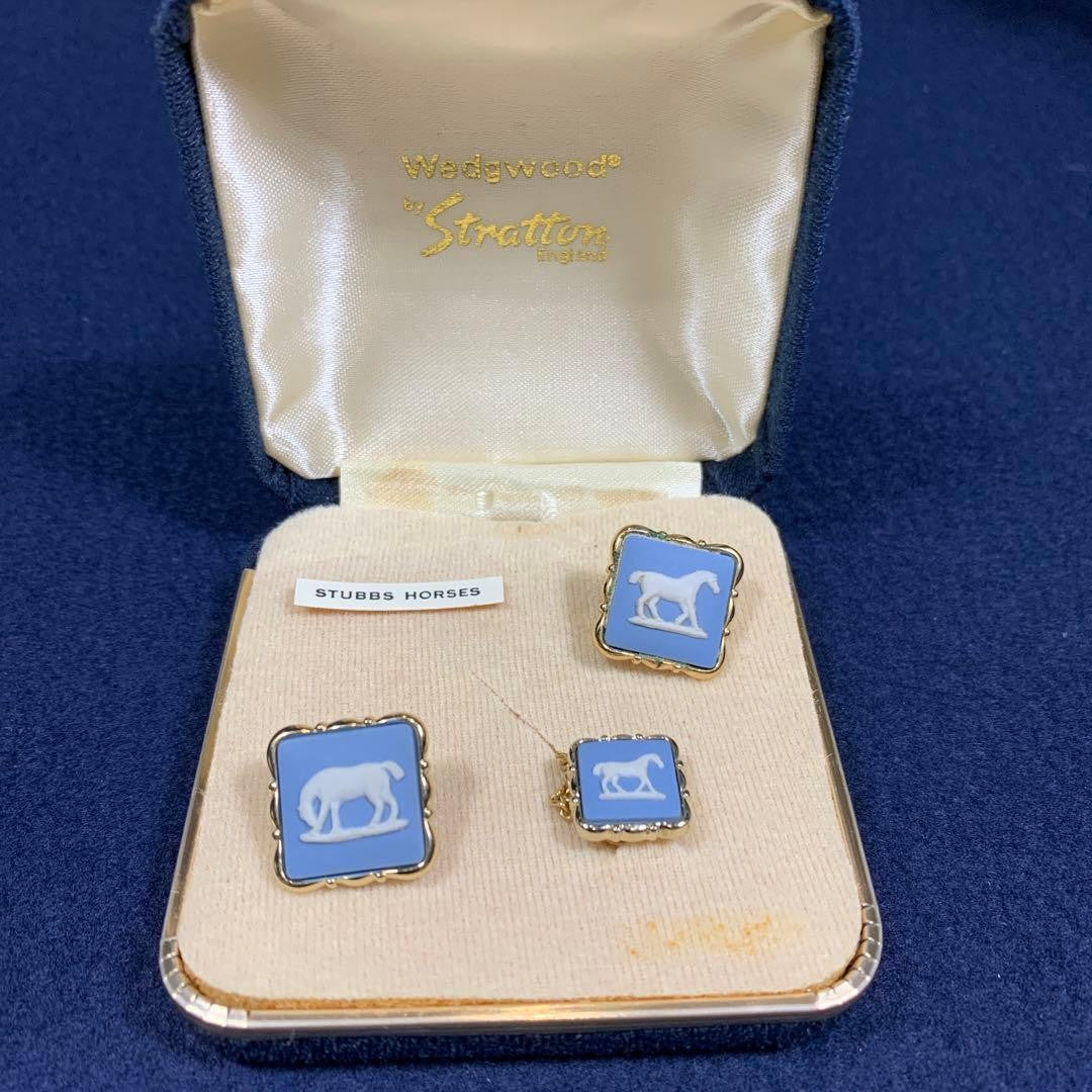 Wedgwood Oval Cufflinks Tie Clip Horse Used Blue White Gold Color