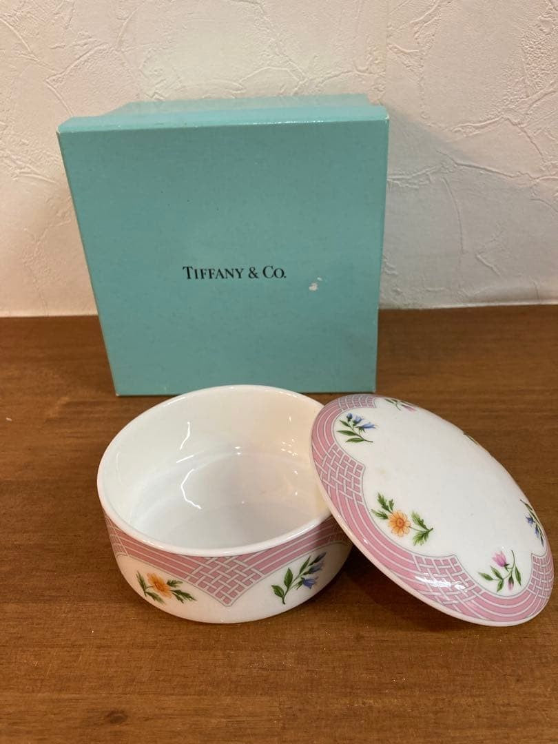 Tiffany & Co. Ceramic Trinket Box Sugar Pot Tiffany Bouquet Made In Japan