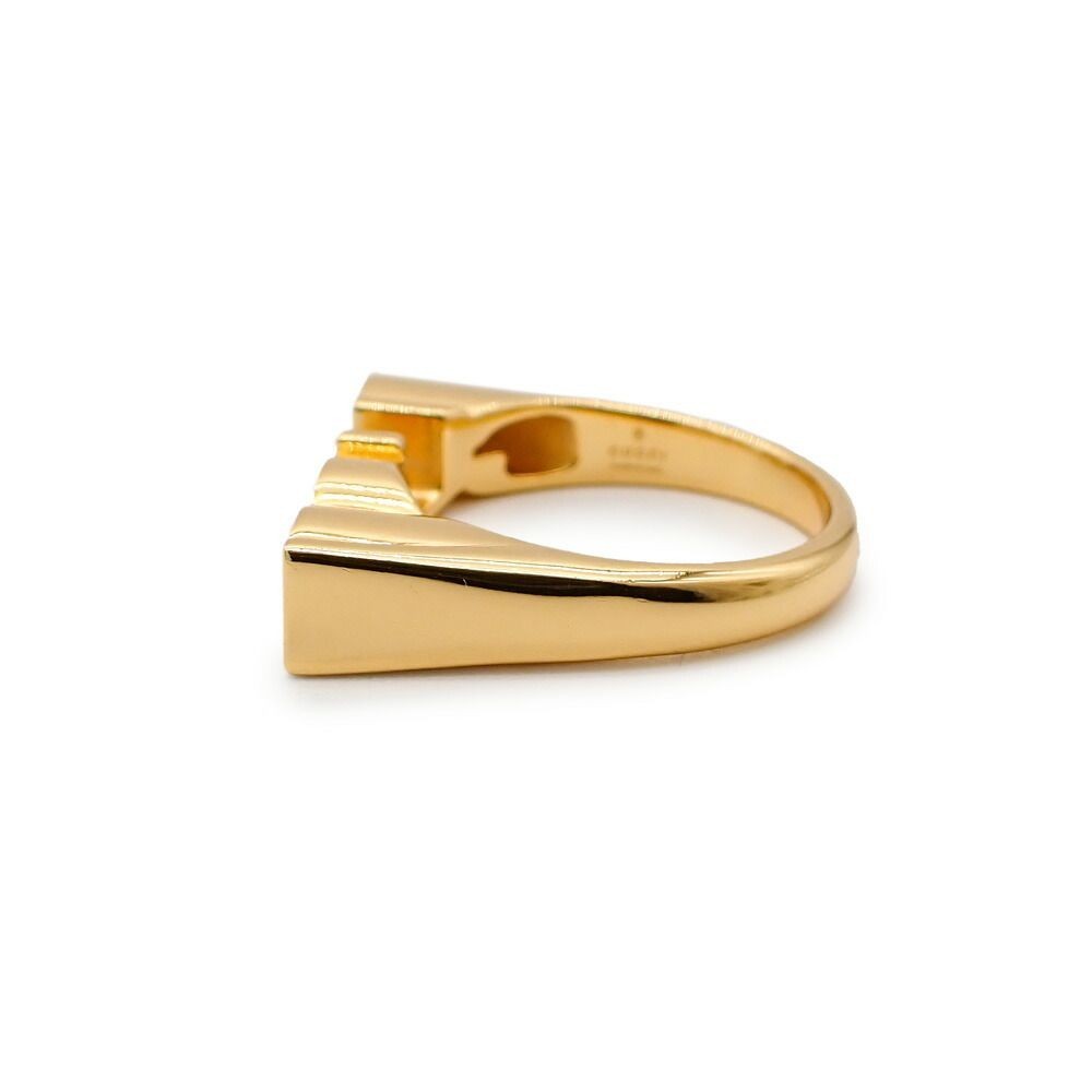 Gucci Gold Tone Metal Logo Ring Size M 57 US 8 Excellent Condition Unused