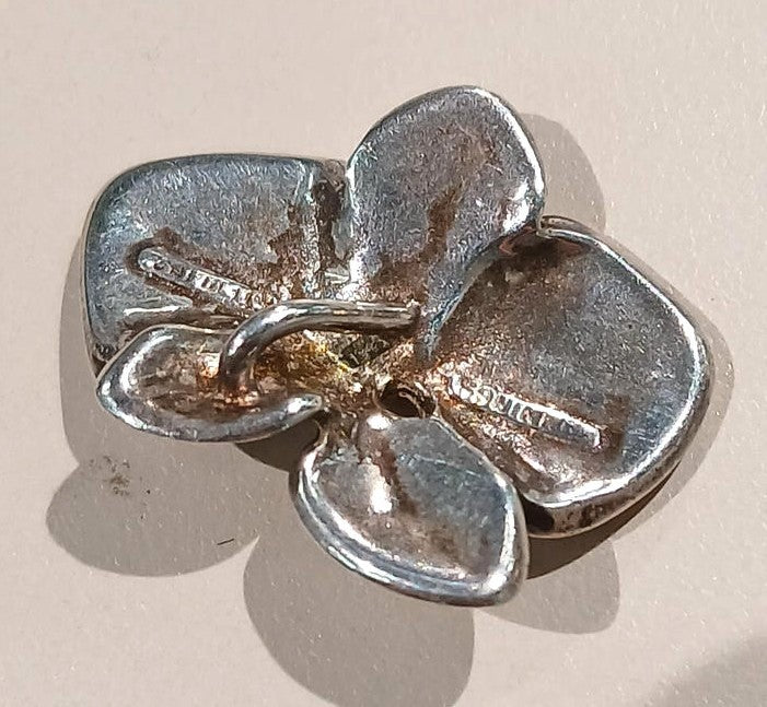 ANGELA CUMMINGS Flower Necklace Pendant Top Sterling Silver Floral Tarnish 2cm