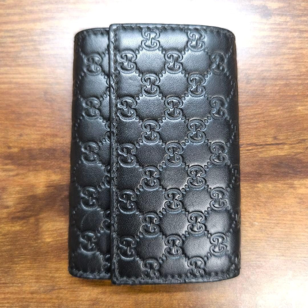 GUCCI GG Microssima 6-Key Case Wallet Black Embossed Leather W6.6cm Used Auth