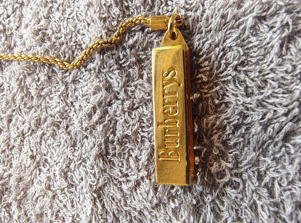 Burberry's Vintage Pocket Watch Gold Quartz Horse Logo Chain 3.8cm 1.5" Japan