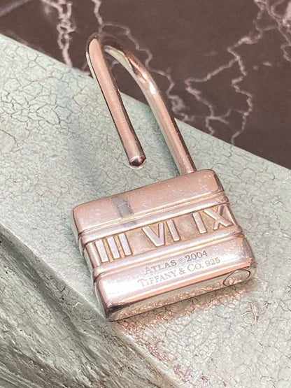 Rare Tiffany & Co ATLAS Padlock Silver 925 Key Ring Charm Authentic
