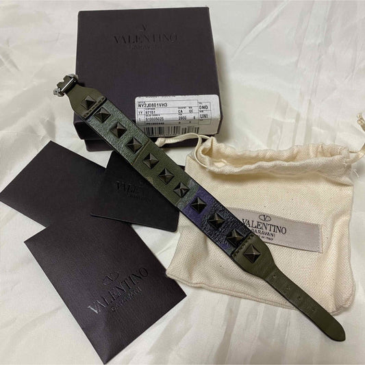 Auth Valentino Garavani Rock studed Green Gradation Leather Bracelet  23cm 9"