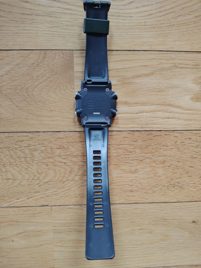 CASIO G-SHOCK GA-2000 Carbon Core Guard Mens Watch Khaki Green Analog Digital