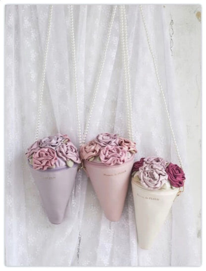 Maison de FLEUR Rose Bouquet Cone Shoulder Bag Crossbody Purple Pearl Chain New