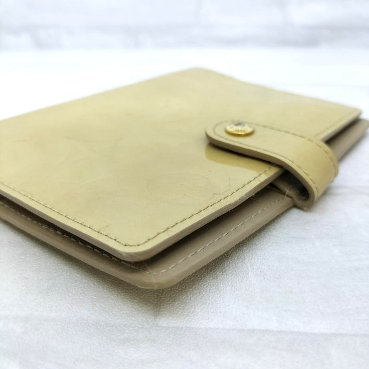 Louis Vuitton Vernis Agenda Cover Notebook Holder Yellow Patent Leather Gold