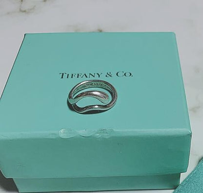 Tiffany & Co. Elsa Peretti Sterling Silver 925 Teardrop Ring Size  47 US 4