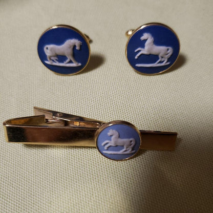 Wedgwood Oval Cufflinks Tie Clip Horse Used Blue White Gold Color