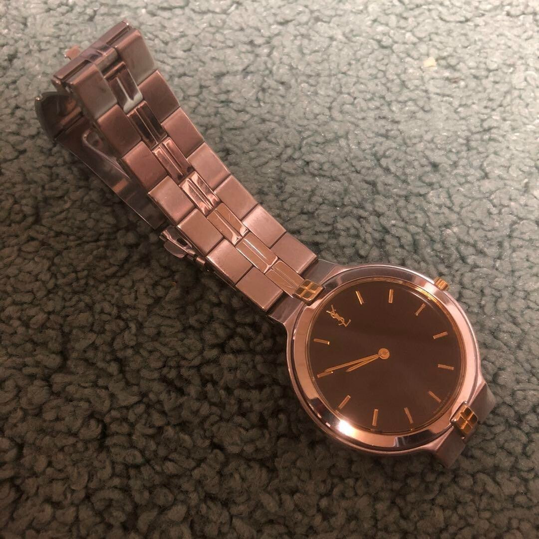Yves Saint Laurent Vintage 9620-H13821Y Round Black Dial Wristwatch Quartz