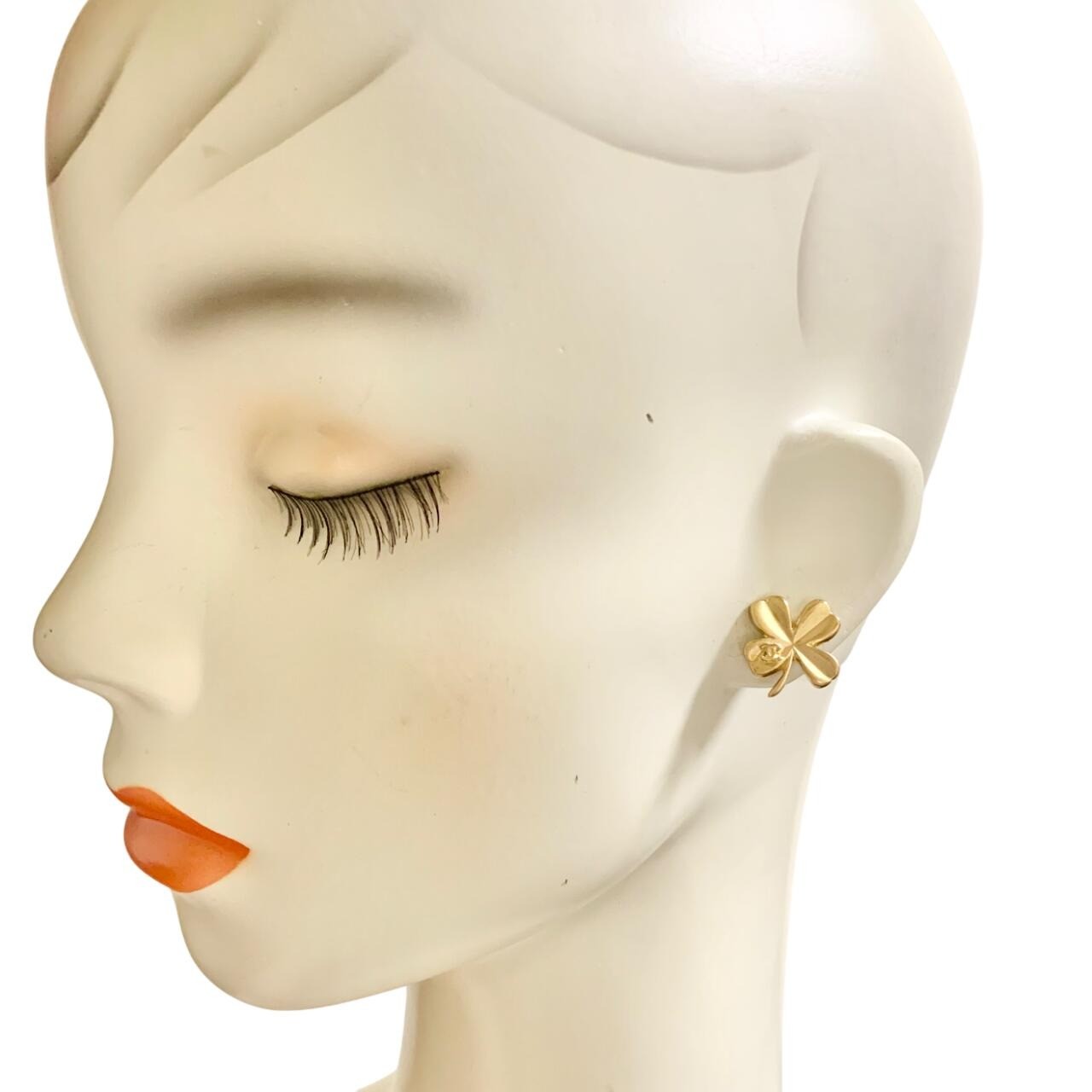 Chanel Authentic 03P Coco Mark Four Leaf Clover Gold GP Logo Earrings Used Great