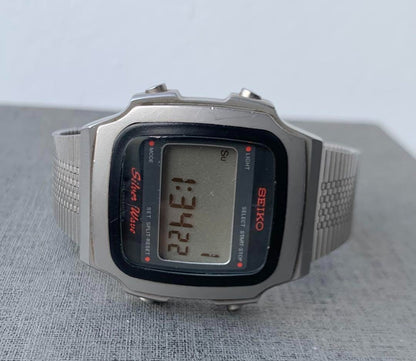 Vintage Seiko Silver wave A914-5A50 Stainless Steel Quartz Watch Rare Authentic