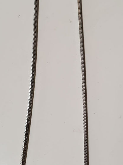 Christian Dior Trotter Silver Tone Bordeaux White Snake Chain Necklace Excellent