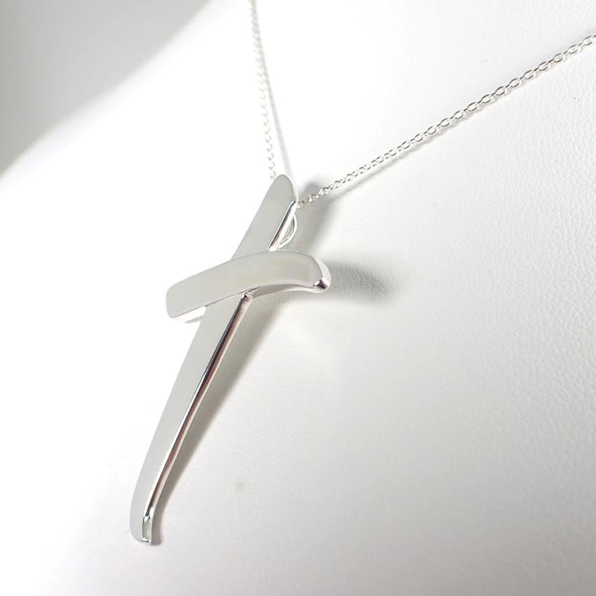 Tiffany & Co Sterling Silver 925 Paloma Picasso Kiss Cross Necklace Pendant 65cm