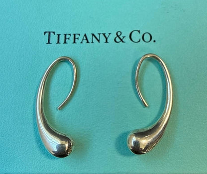Tiffany & Co Silver 925 Tear Drop Teardrop Hoop Earrings Elsa Peretti Excellent