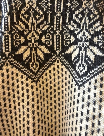 DALE OF NORWAY Vintage Nordic Wool Cardigan Sweater Silver Button Women L