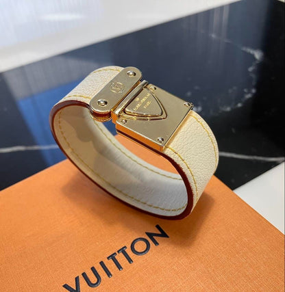 Auth Louis Vuitton Suhaliline M91886 Bracelet Brassle Koara White Used Size S