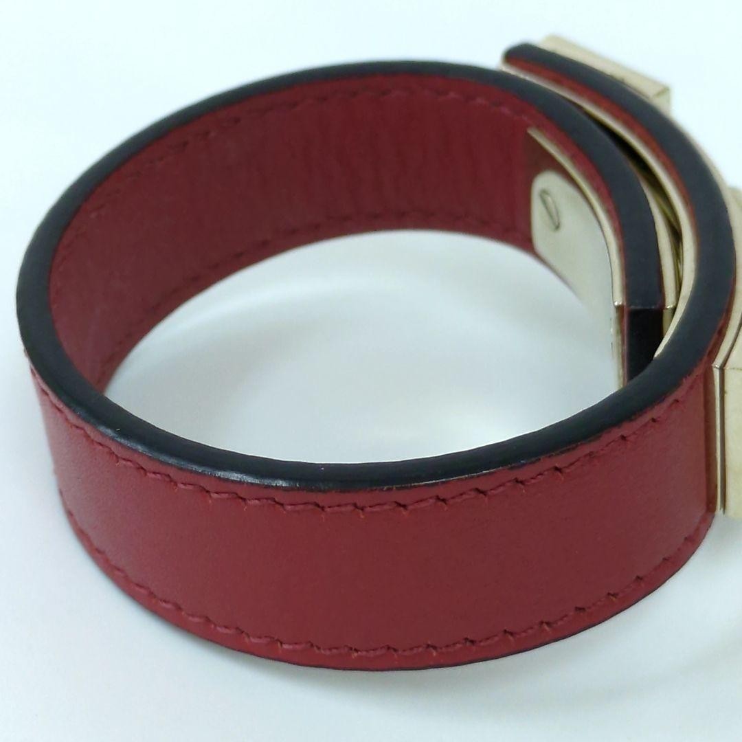 Valentino Garavani Red Leather Gold Studded Bracelet Size M 21.7cm 8.5" Used