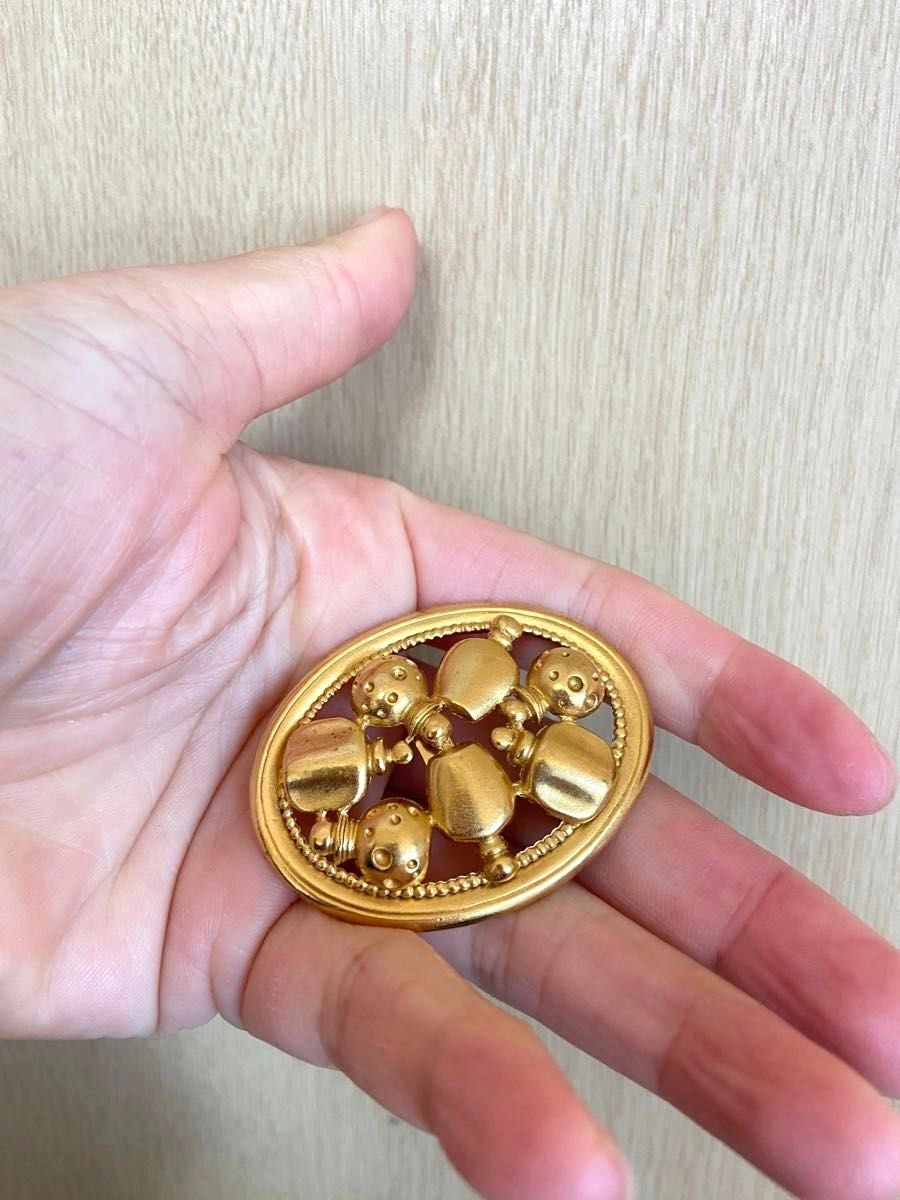 Christian Dior Perfume Bottle Motif Brooch Pin Gold Tone Vintage Oval Jewelry
