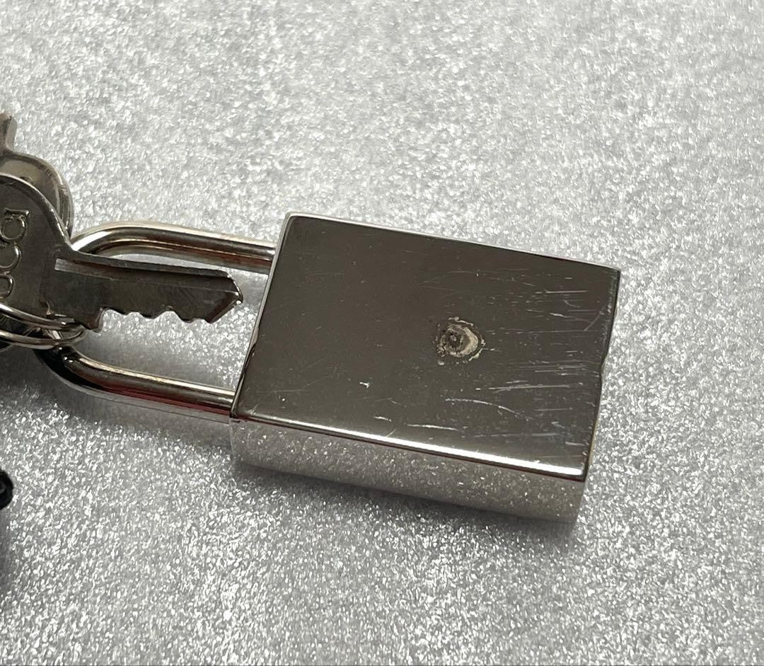 Authentic Gucci Black Leather Clochette Padlock Cadena 2 Keys Set  Bag Charm
