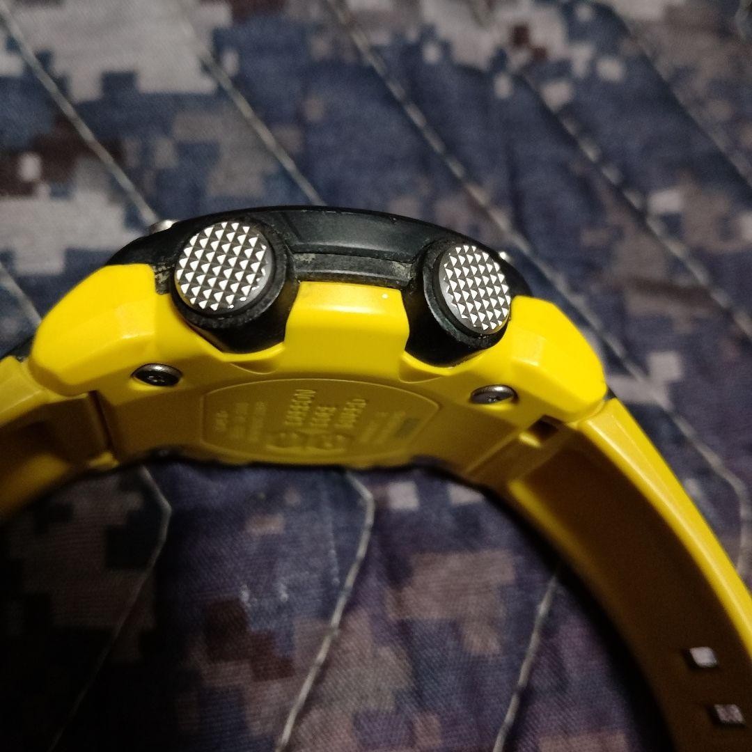 Casio G-Shock GA-2000 Carbon Core Guard Mens Watch Yellow Black Working