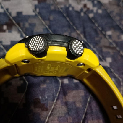 Casio G-Shock GA-2000 Carbon Core Guard Mens Watch Yellow Black Working