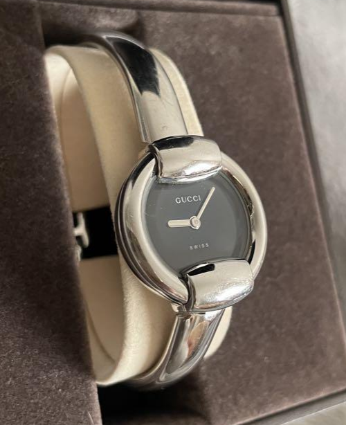 GUCCI 1400L Women's Watch Stainless Steel Black Dial Swiss Made Quartz Used Auth