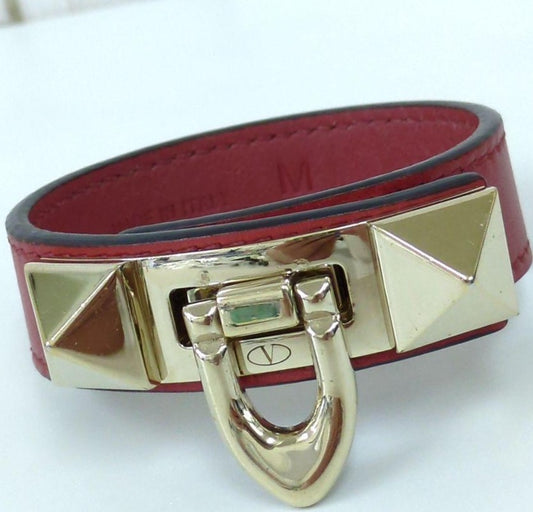 Valentino Garavani Red Leather Gold Studded Bracelet Size M 21.7cm 8.5" Used