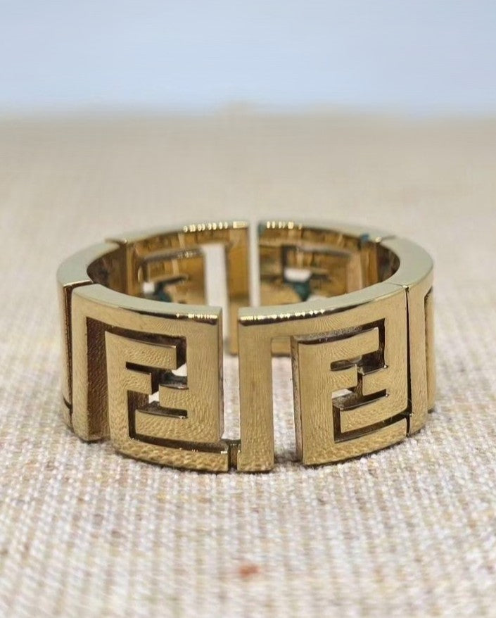 FENDI×VERSACE FENDACE Gold Tone Ring Size 9.5 Extremely Rare Discontinued Item