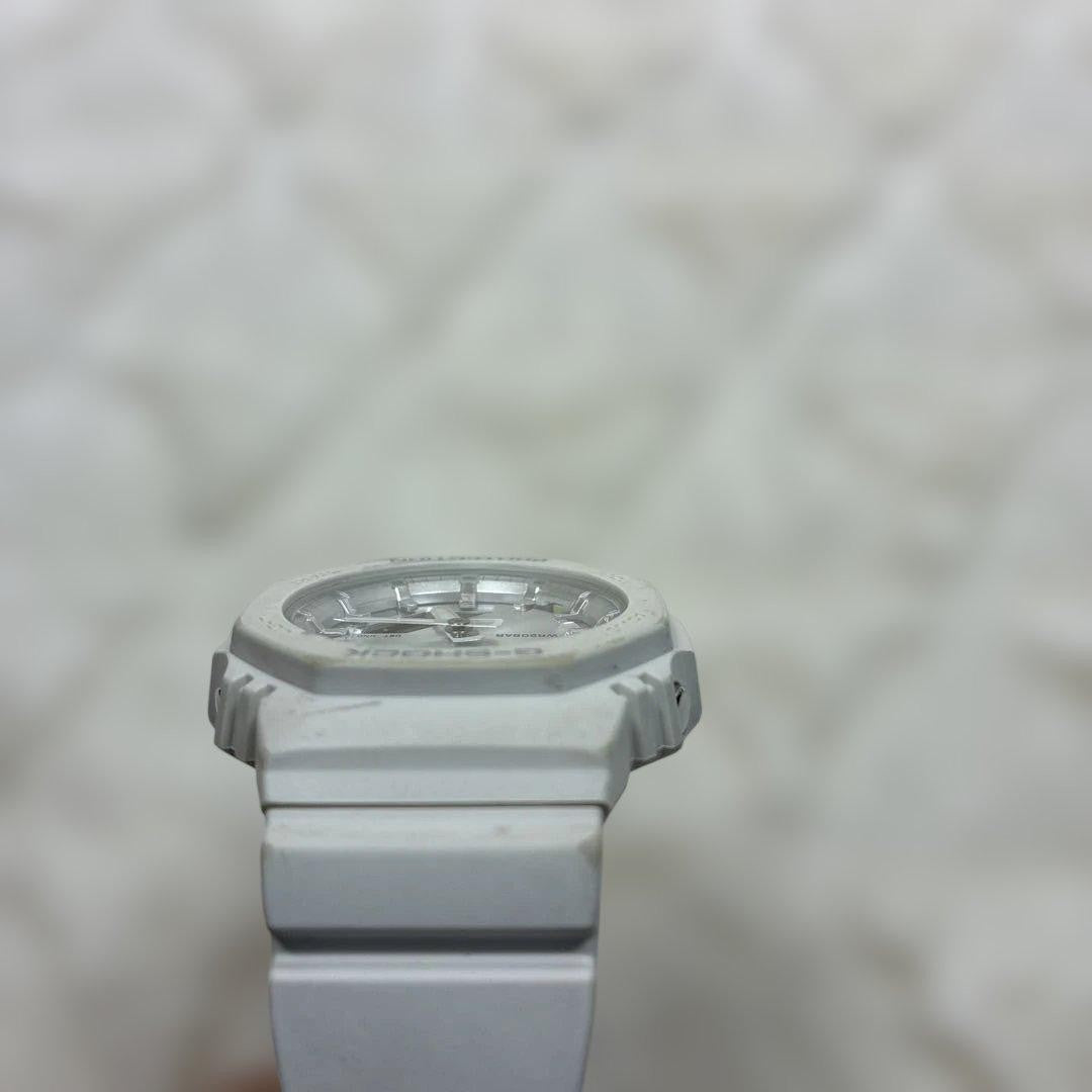 CASIO G-SHOCK GA-2100VA Analog Digital Watch White Resin Case 45mm Octagon Light