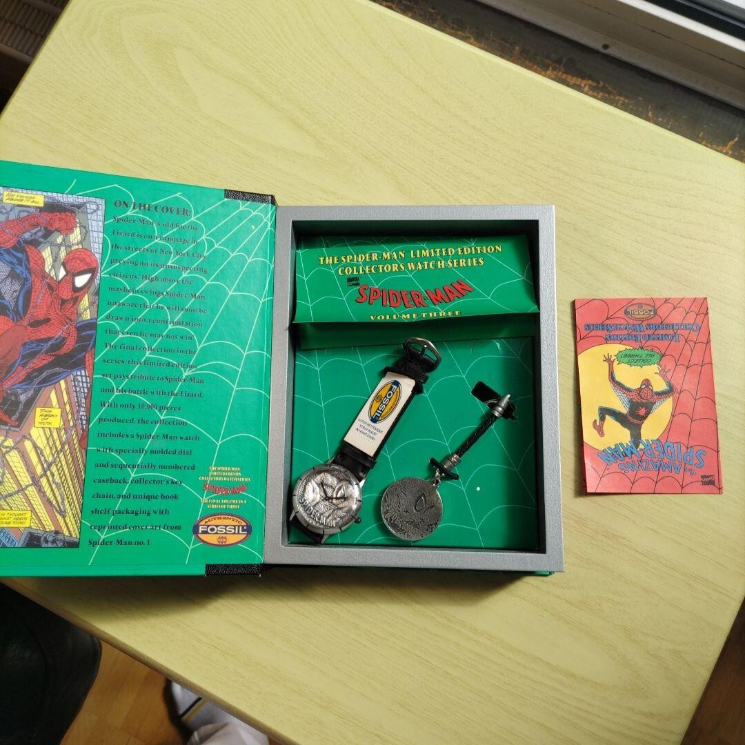FOSSIL Watch x Spider-Man AMAZING FANTASY 15  Volume 3 1994 Used From Japan