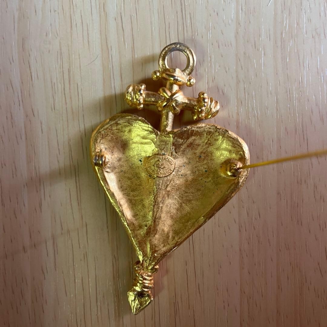 Christian Lacroix Gold Brooch Pendant Top Designer Fashion Jewelry Accessory