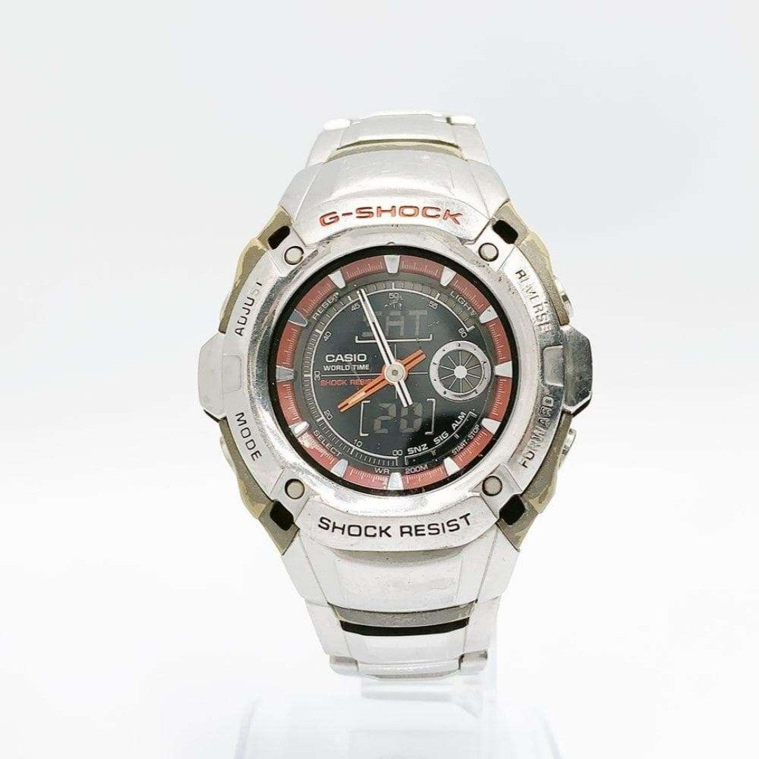 CASIO G-SHOCK G-520D-3AVDR Y2K World Time Mens Watch Silver Stainless Steel