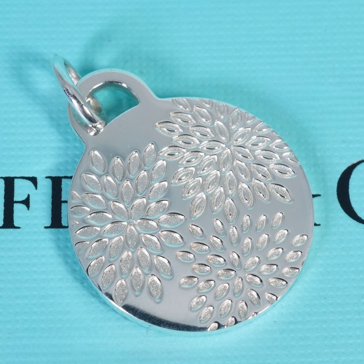 Tiffany & Co Sterling Silver 925 Go Women Marathon 2018 Pendant Top Charm