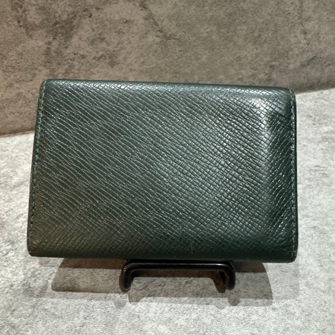 Louis Vuitton Authentic Taiga Leather Multicles Key Case Dark Green Used