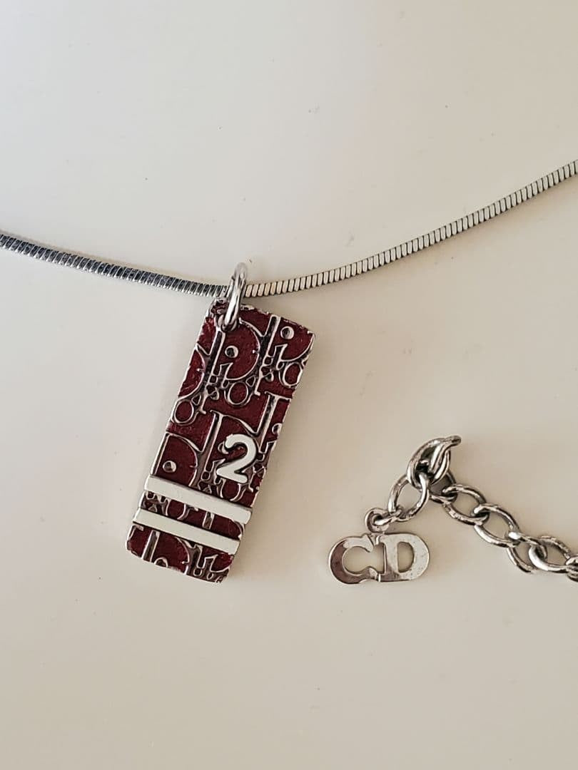 Christian Dior Trotter Silver Tone Bordeaux White Snake Chain Necklace Excellent