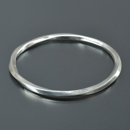 Tiffany & Co Sterling Silver 925 Knife Edge Twisted Bangle L 22cm 8.6in