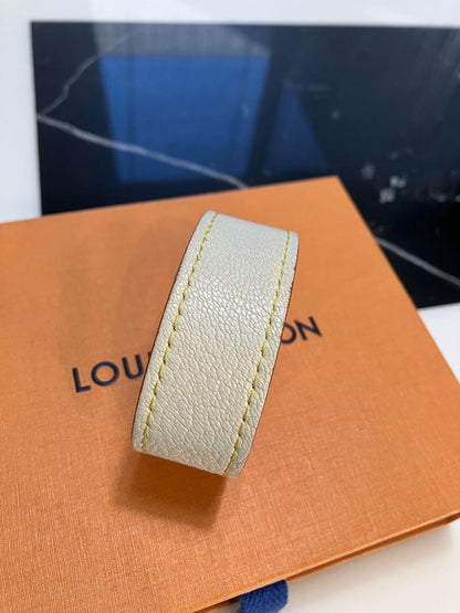 Auth Louis Vuitton Suhaliline M91886 Bracelet Brassle Koara White Used Size S