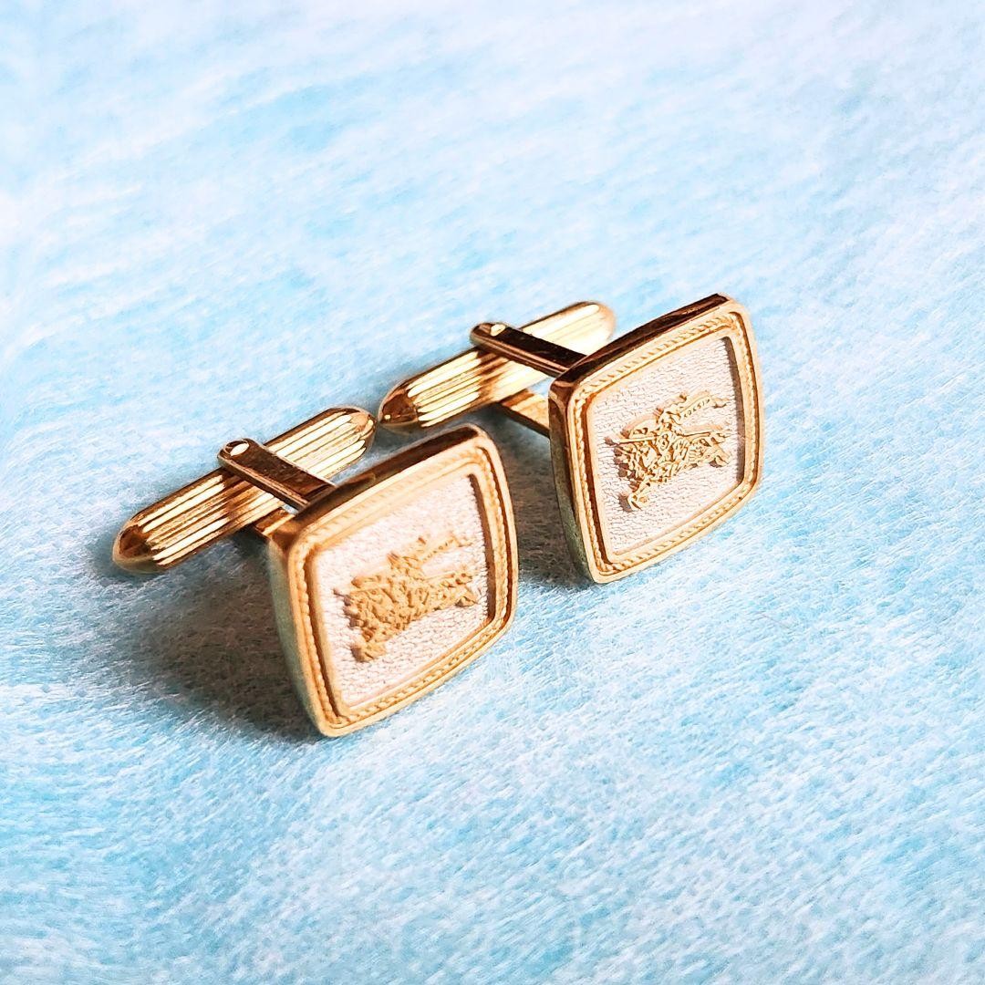 Burberrys Burberry Vintage Horseman Logo Gold Square Cufflinks Used Authentic