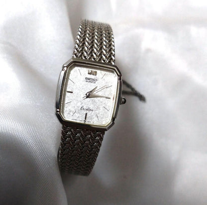 Vintage SEIKO Exceline 7321-5910 Quartz Analog  Watch Women Battery replaced