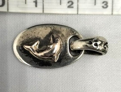 A&G 950 Silver Pendant Top Dolphin Motif Oval Charm Necklace Top Japan 3cm 1.2"