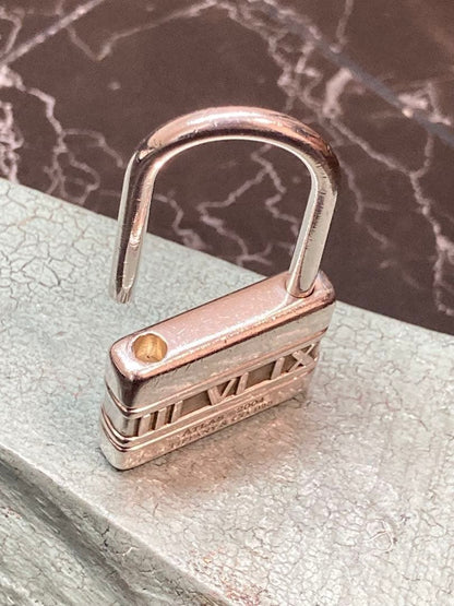 Rare Tiffany & Co ATLAS Padlock Silver 925 Key Ring Charm Authentic