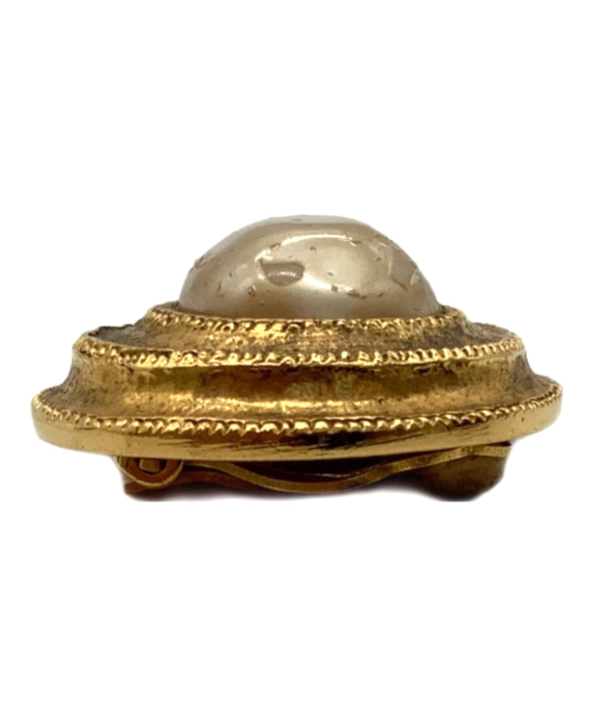 CHANEL Vintage Clip-On Earrings Faux Pearl Gold Tone Round 2.8cm France 90s CC