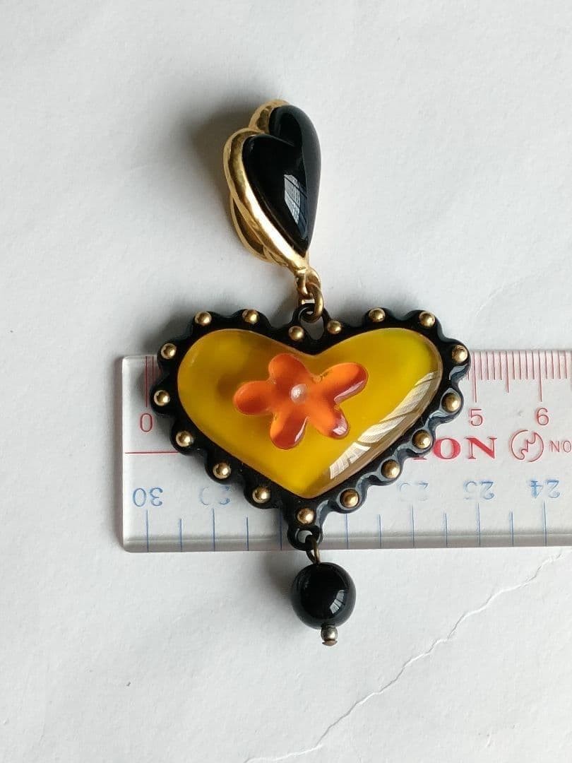 Christian Lacroix Heart Motif Pendant Top 5.0x8.2cm 2.0x3.2" Vintage Used Yellow