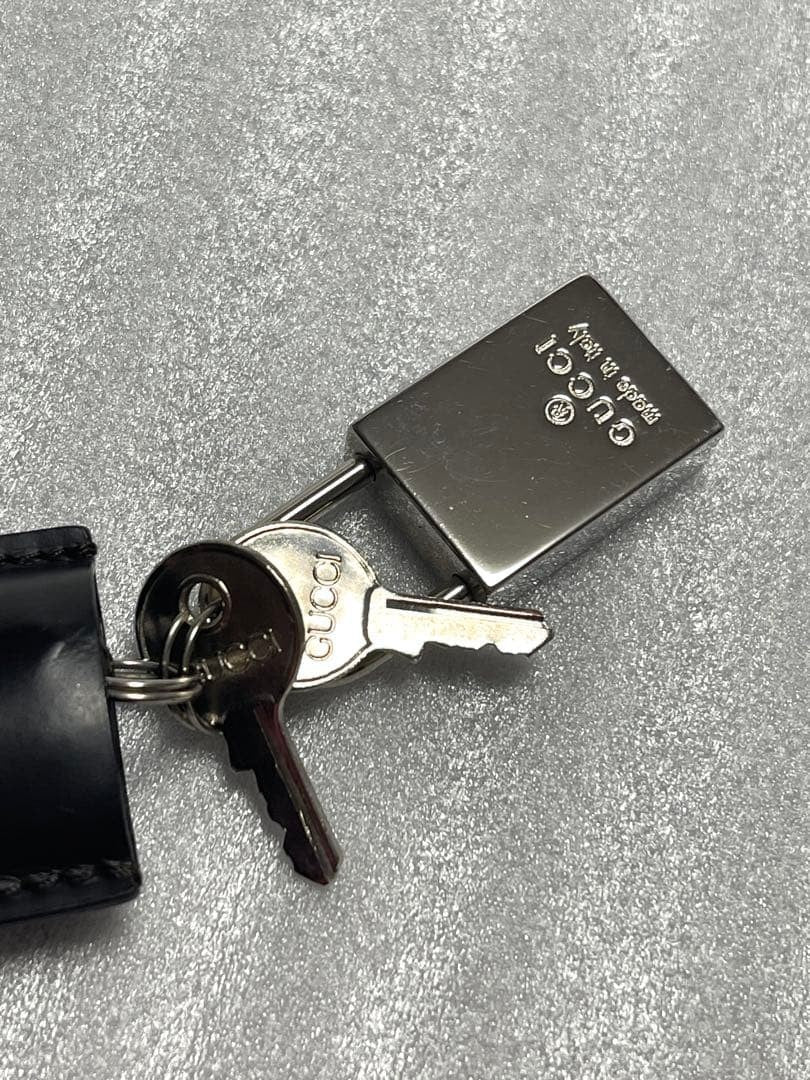 Authentic Gucci Black Leather Clochette Padlock Cadena 2 Keys Set  Bag Charm